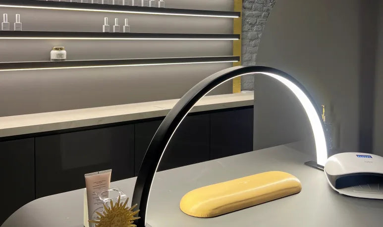 Manucure chez Parfumerie du Soleil d'Or