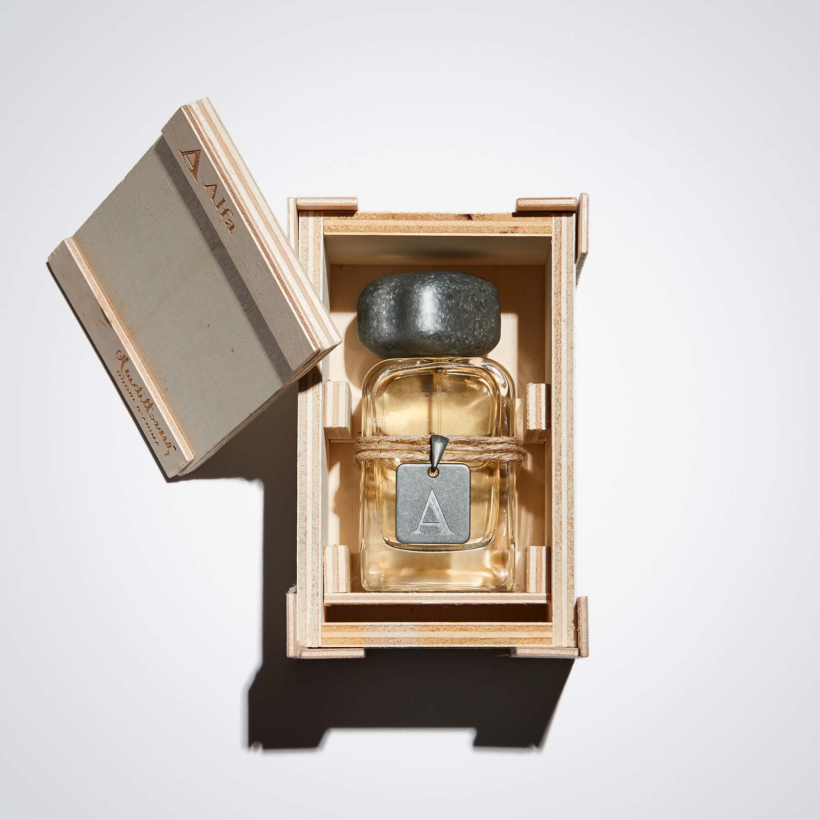 Alfa MENDITTOROSA - Parfumerie du Soleil d'Or