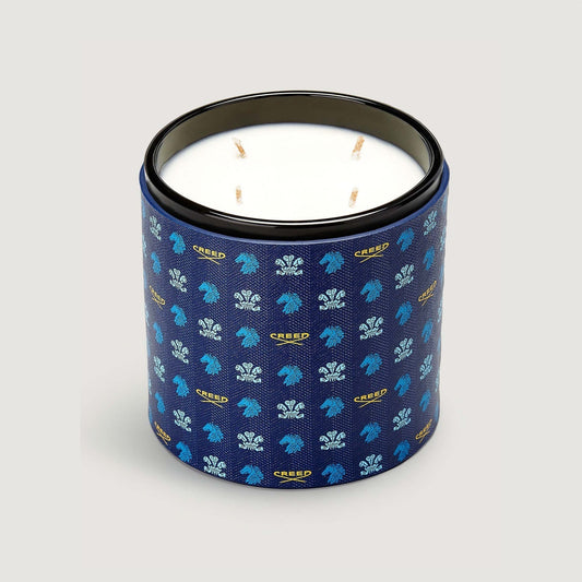 Bougie Vanisia dans son étui en cuir bleu CREED - Parfumerie du Soleil d'Or