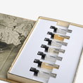 Load image into Gallery viewer, Carnet de route avec 7 échantillons MEMO - Parfumerie du Soleil d'Or