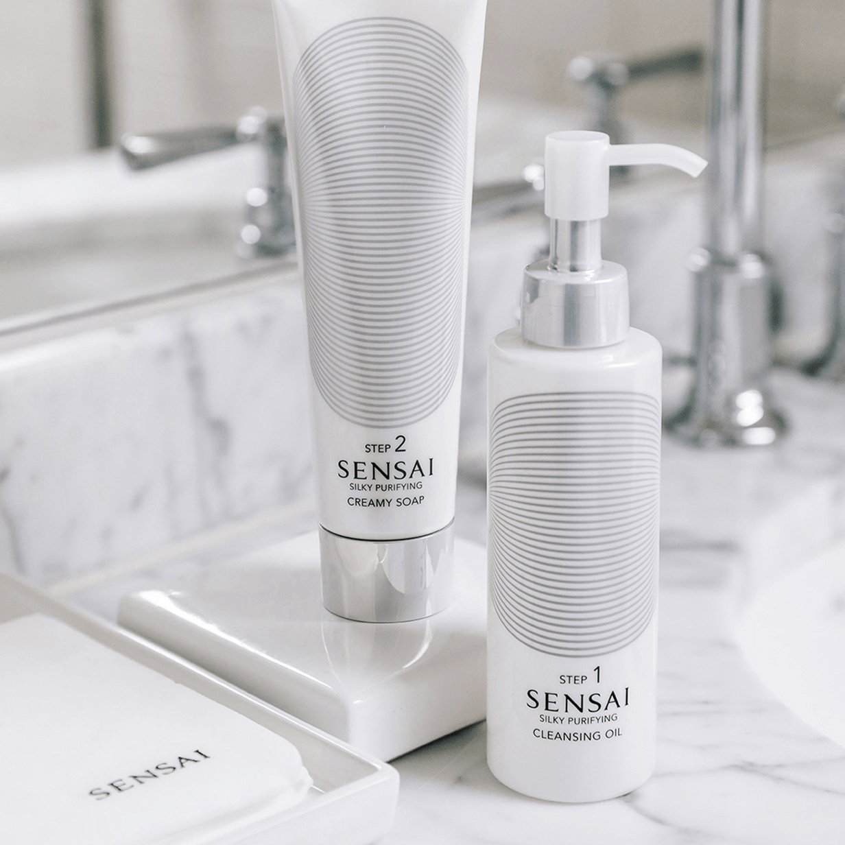 CLEANSING OIL - SILKY PURIFYING - 150ml SENSAÏ - Parfumerie du Soleil d'Or