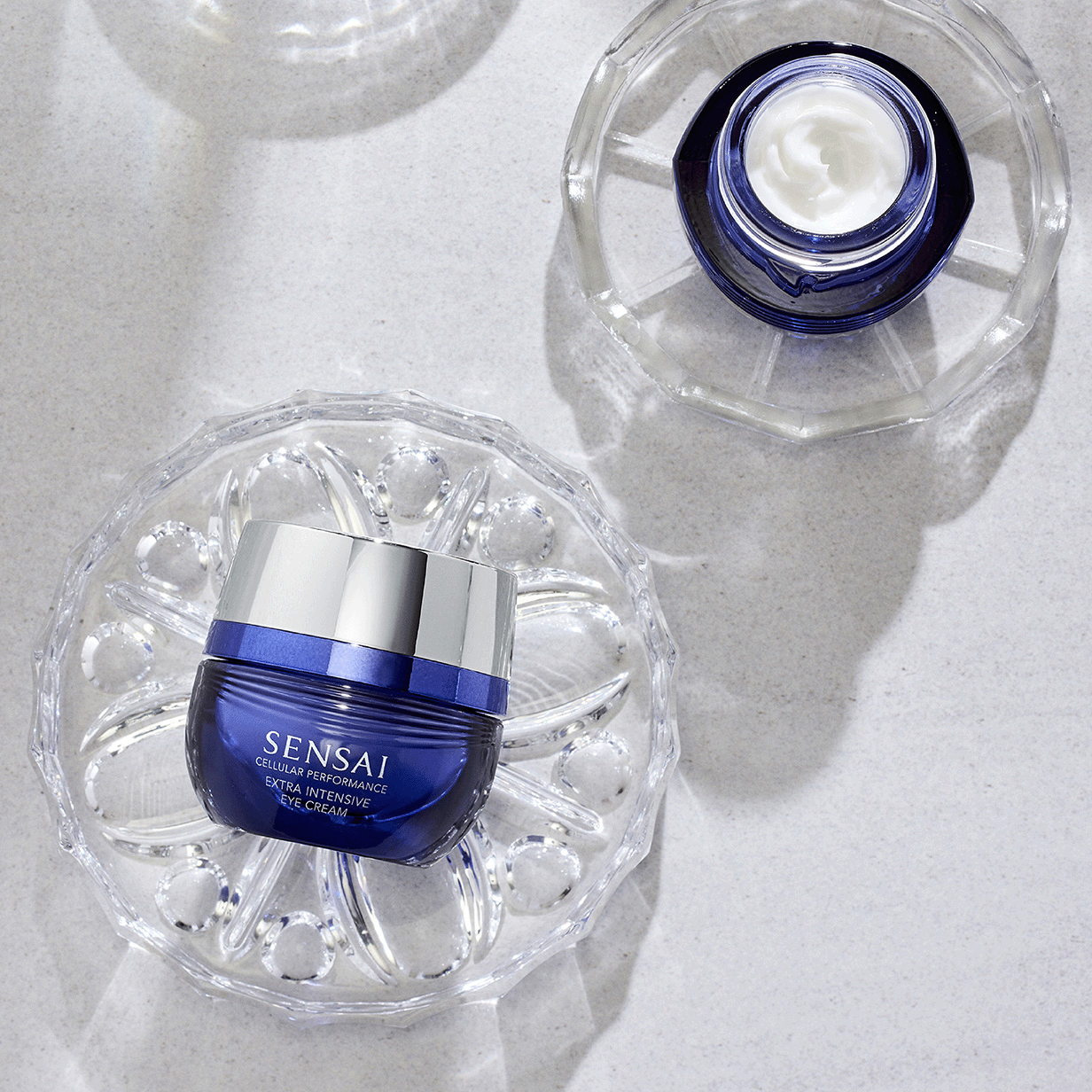 EXTRA INTENSIVE EYE CREAM - CELLULAR PERFORMANCE - 15ml SENSAÏ - Parfumerie du Soleil d'Or