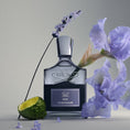 Charger l'image dans la visionneuse de la galerie, Iris Debonair de Creed, flacon et matières premières