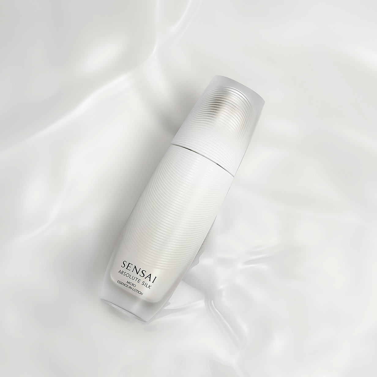 MICRO ESSENCE - IN - LOTION - ABSOLUTE SILK - 125ml SENSAÏ - Parfumerie du Soleil d'Or