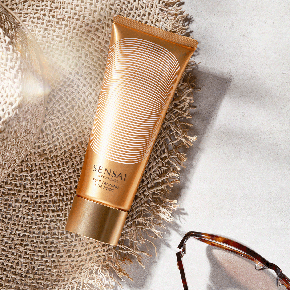 SELF TANNING FOR BODY - SILKY BRONZE - 150ml SENSAÏ - Parfumerie du Soleil d'Or
