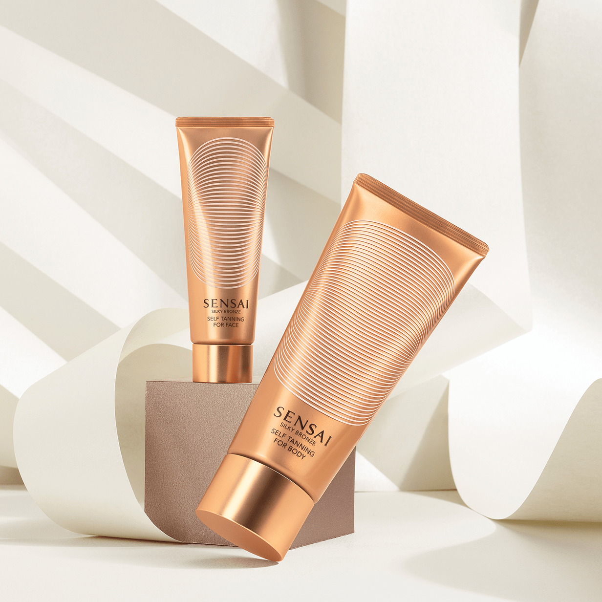SELF TANNING FOR FACE - SILKY BRONZE - 50ml SENSAÏ - Parfumerie du Soleil d'Or