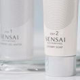 Charger l'image dans la visionneuse de la galerie, Silky Purifying Creamy Soap 125ml SENSAÏ - Soleil d'Or