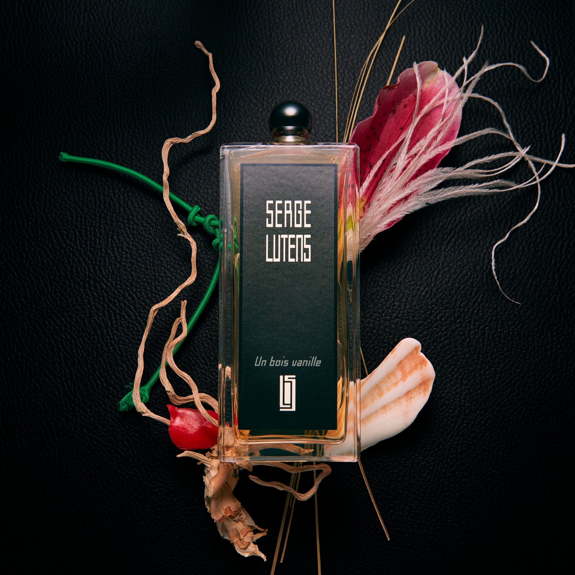 Un bois vanille SERGE LUTENS - Parfumerie du Soleil d'Or