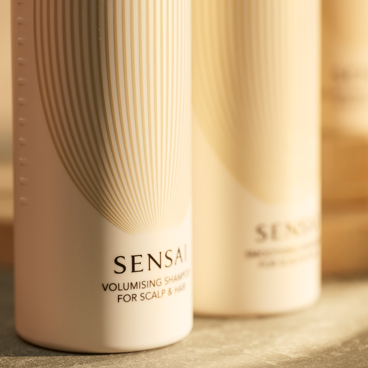 SOIN LAVANT VOLUMATEUR SENSAÏ - Soleil d'Or