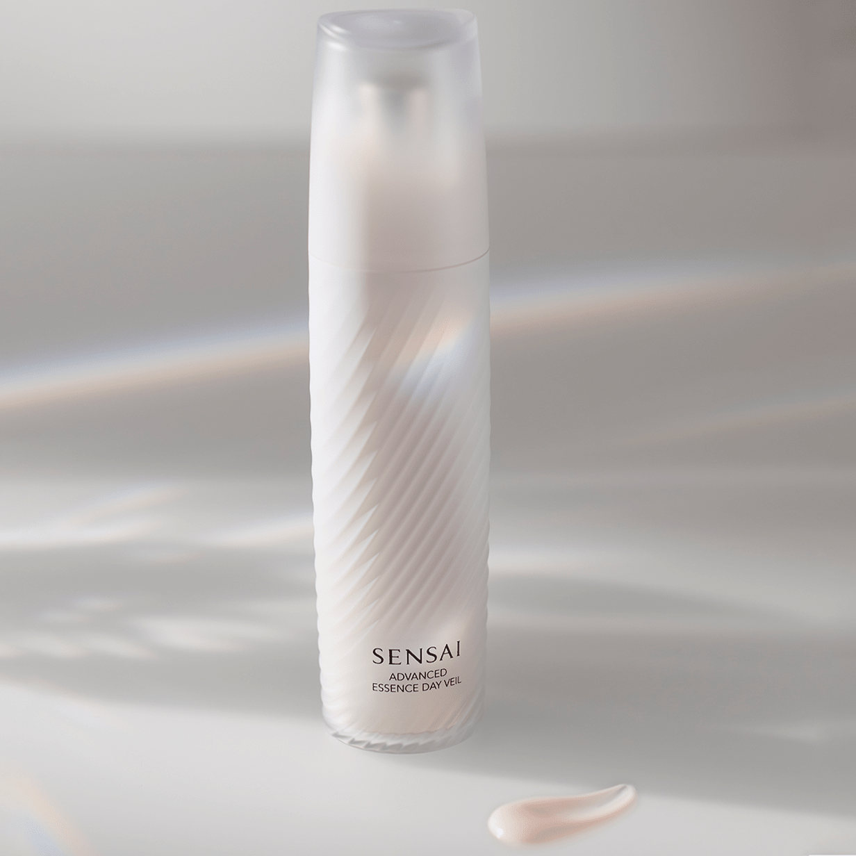 ADVANCED ESSENCE DAY VEIL 40mL SENSAÏ - Soleil d'Or