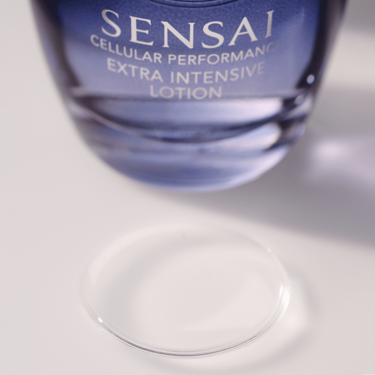 LOTION SOIN INTENSE SENSAÏ - Soleil d'Or