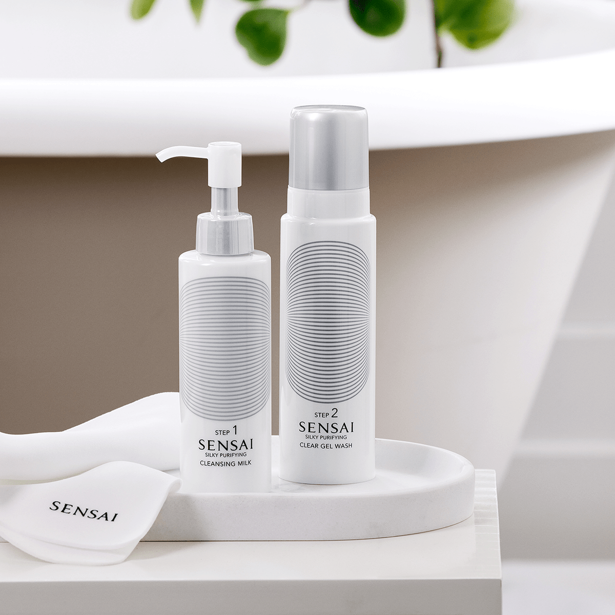 LAIT DÉMAQUILLANT SENSAÏ - Soleil d'Or