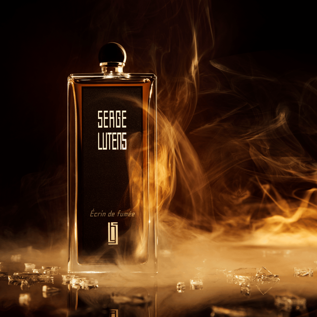 Écrin de fumée de Serge Lutens, eau de parfum