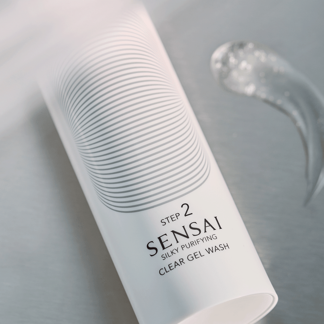 GEL NETTOYANT CLARIFIANT - SILKY PURIFYING SENSAÏ - Soleil d'Or