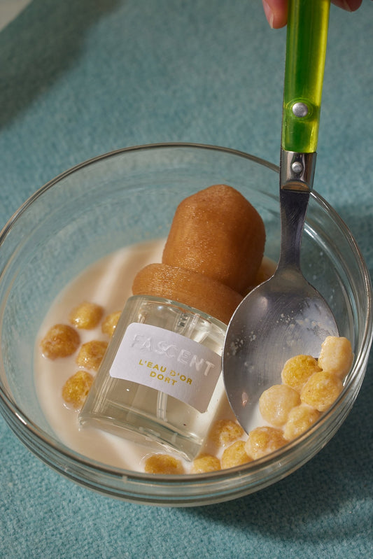 Flacon Eau de Parfum L'Eau d'Or Dort Fascent fleur oranger