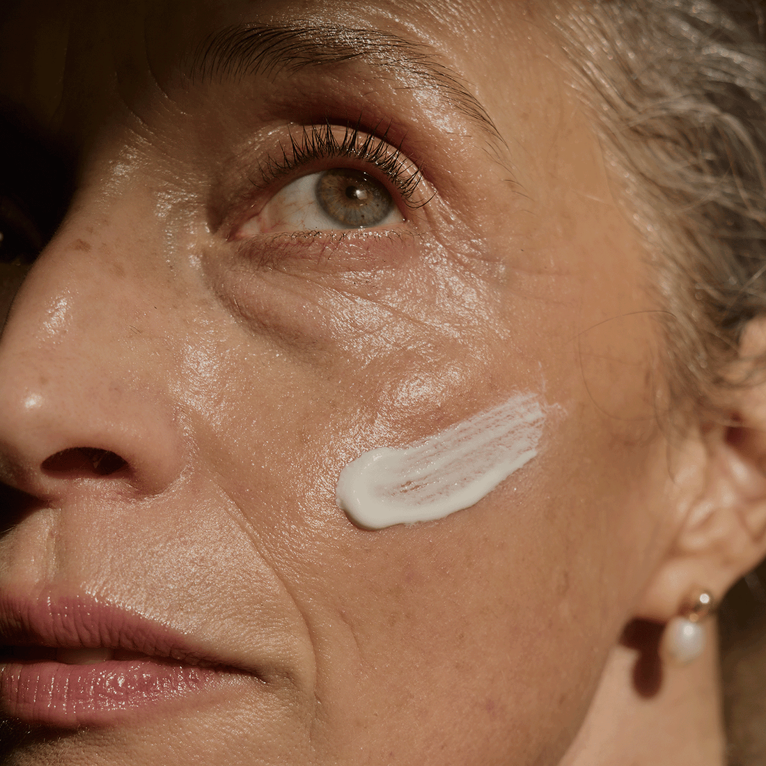 CRÈME PROTECTION SOLAIRE POUR LE VISAGE SENSAÏ - Soleil d'Or