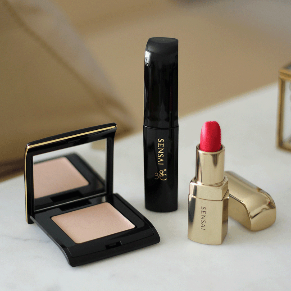 SUPREME ILLUMINATOR - FONDS DE TEINT - 4g SENSAÏ - Parfumerie du Soleil d'Or