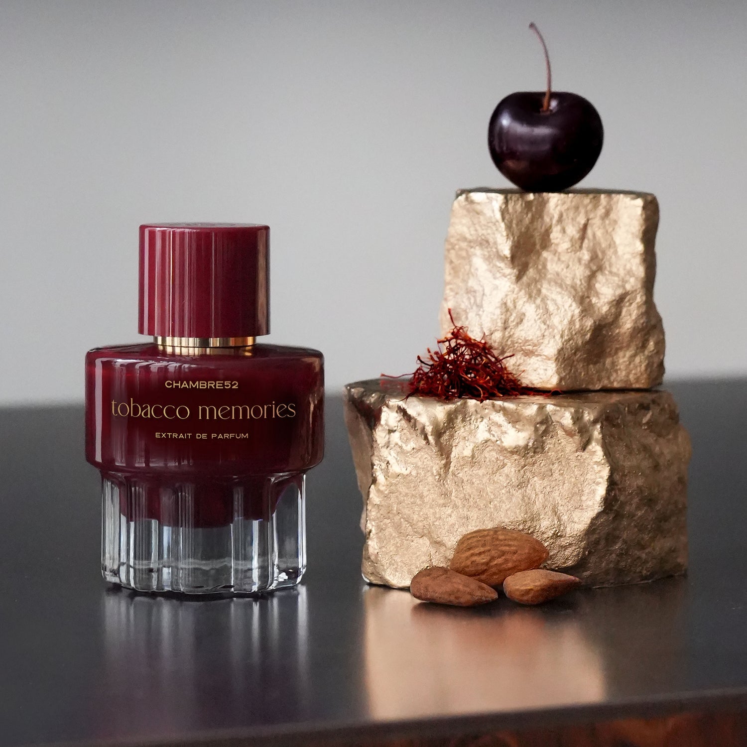 chambre52 tobacco memories EDP | Perfumes Orencie A sun Tobacco Memories Extrait